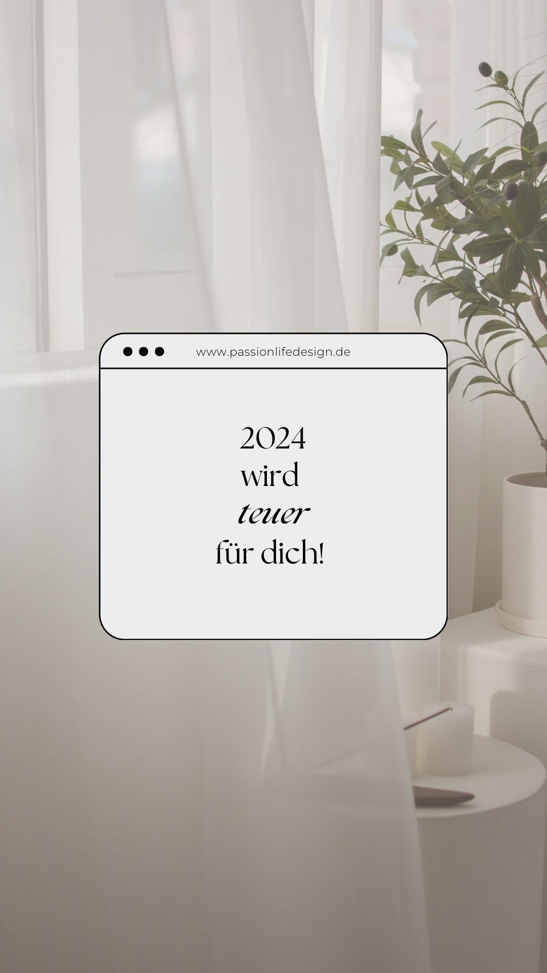 Wenn du 2024 nicht unnötig Geld aus dem Fenster rauswerfen willst, dann sind diese 3 Dinge essentiell für dich und deine Website:
1. Datenschutz ernst nehmen:
Hole dir für deine Datenschutzerklärung am besten rechtliche Hilfe von einem Experten oder Anwalt spezialisiert auf IT-Recht. Denn in eine Datenschutzerklärung gehört viel mehr, als man glaubt. Die gesetzlichen Anforderungen hierzu ändern sich ständig und darüber einen Überblick zu behalten, kann viel Zeit in Anspruch nehmen. Wenn du also keine Abmahnung riskieren möchtest, die dich einiges kosten kann, dann kümmere dich unbedingt frühzeitig darum.
2. Richtige Zielgruppe ansprechen:
Du du hast bereits eine Website, tolle Produkte oder Angebote, aber niemand kauft bei dir? Du verlierst dadurch jeden Monat Umsatz und deine Ausgaben übersteigen deine Einnahmen?
Dann sprichst du wahrscheinlich nicht die Sprache deiner Zielgruppe. Um die richtigen Kunden anzuziehen, musst du deren Bedürfnisse, Herausforderungen und Wünsche kennen und klar herausstellen, wie dein Produkt diesen Wunsch oder das Problem lösen kann.
Führe eine gründliche Marktanalyse durch, um deine Zielgruppe zu verstehen.
3. Bei Google gefunden werden:
Google ist Fluch und Segen zugleich: denn Google hat seine eigenen Algorithmen und die setzen sich aus über 500 Kriterien zusammen.
Mit bezahlten Google Werbekampagnen (SEA) kommt man schneller an sein Ziel und auf die erste Suchergebnisseite. Allerdings zahlt man auch entsprechend viel, je nachdem wie beliebt und demnach teuer die Suchbegriffe deiner Branche sind.
Mit einer guten Strategie schafft man es dennoch auch organisch (also kostenlos) auf der ersten Suchergebnisseite von Google zu landen:
- Optimiere deine Website daher für Suchmaschinen (SEO).
- Verbessere die Ladezeit deiner Website.
- Erstelle hochwertige, relevante Inhalte, die die Bedürfnisse und Fragen deiner Zielgruppe ansprechen.
- Verlinke deine Website mit anderen vertrauenswürdigen Websites (Backlinking), um deine Glaubwürdigkeit und Autorität zu steigern.
Folge mir für mehr Tipps rund ums Thema Webdesign & Online Business!
#webdesign #website #wixwebsite #websitedesign #webdesignwomen