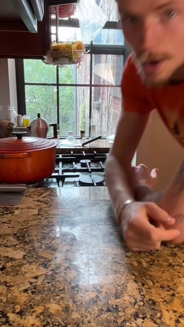 It’s a lot easier and faster than you think so make Nonna proud and start making some pasta! 🍝
#recipe #pasta #cookingforamici #nyc #nycfood #italian #ricetta #ricettadelgiorno #italianrecipes #recipeinspo #italiancooking #cookingforamici