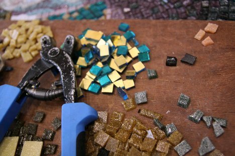 A behind the scenes look into how the spectacular Guardian Angel was made for #annabelsmayfair Garden Terrace. Produced using a mixture of the highest quality glass - We used 8 shades of gold in the background which is produced by Orsoni in Italy. The colours used in the rest of the piece were from our studio range and Murano.
#behindthescenes #annabels #guardianangel #ihavethisthingwithtiles #ihavethisthingwithgold #orsoni #murano #lookwhatimade #highestquality #luxurygarden #luxuryinteriors #athingofbeauty #howitsmade #madeintheuk #luxurydesign