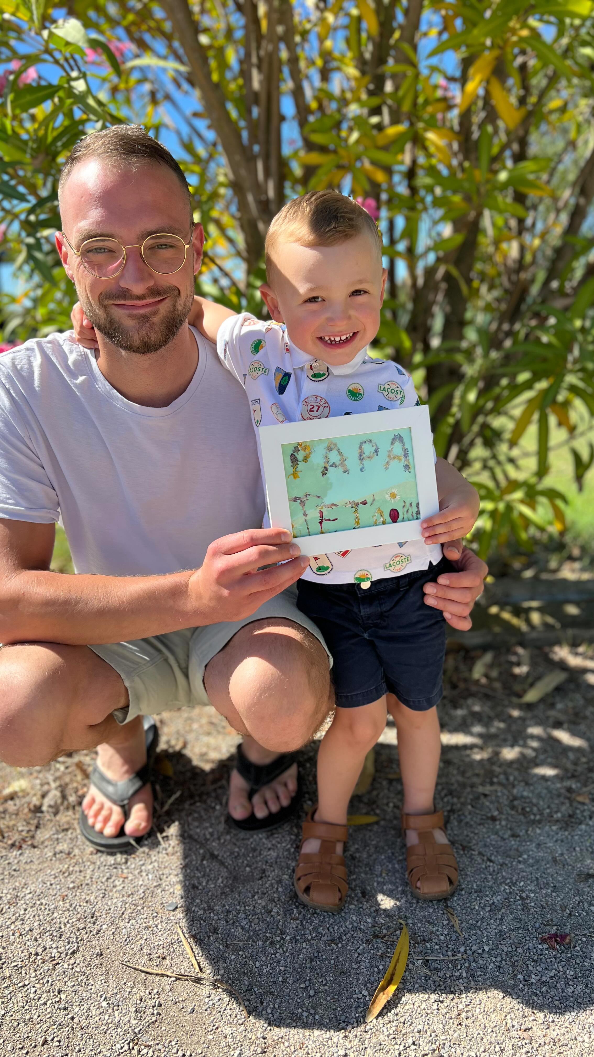 Belle fête à tous les papas ! ♥️
#fetedesperes #cadeau #activité #dessin #fleurs #enfants #perefils #bonheur #amour #famille