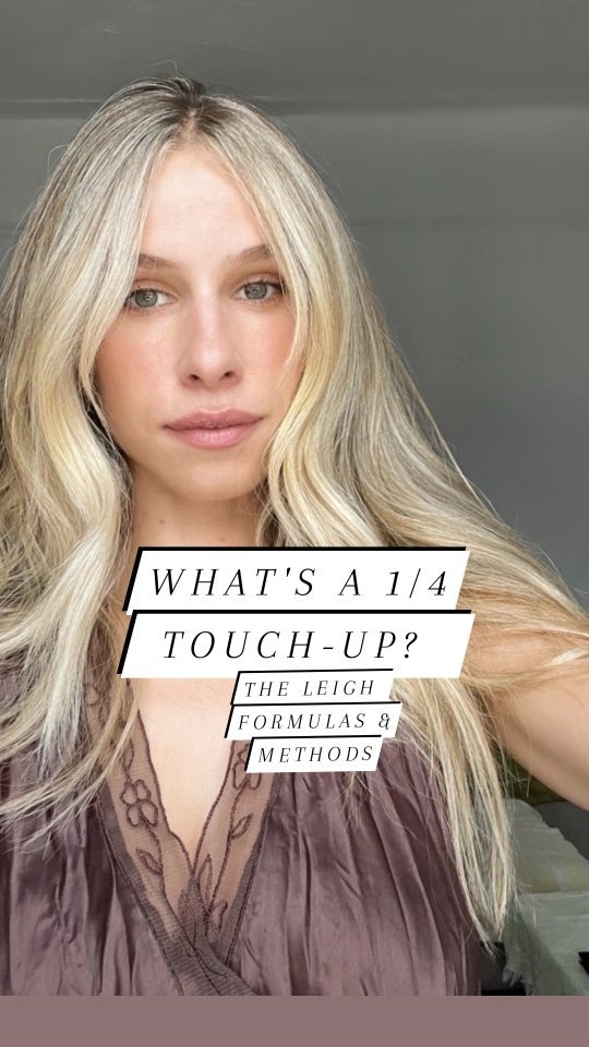 WHAT'S A 1/4 TOUCH-UP ??
COLOR: Just A GIRL BLONDE
TECHNIQUE 📐:2 Part #Ombrélage, consistenting of:: face framing sections 2a& 2b, 3 &4. Very quick time saving appointment that looks like a full‼️🤯
using. Also balayaged face at sink , glossed, haircut & styled @wellahairusa pro products
✂ CUT: ❤️🔥Carved and Sliced layers for a SHAGGY FEEL WITH AN EDGE
DURATION 🕥 : 2.5 hrs.
TOUCH UP time⏳: Sign up @theombrelageacademy
To get timing explanation & how to expand your business behind the chair. Work smarter not harder
💥To watch this full application, get this Pro Formula & more in depth methods sign up @theombrelageacademy to learn more & gain confidence behind the chair 💪
