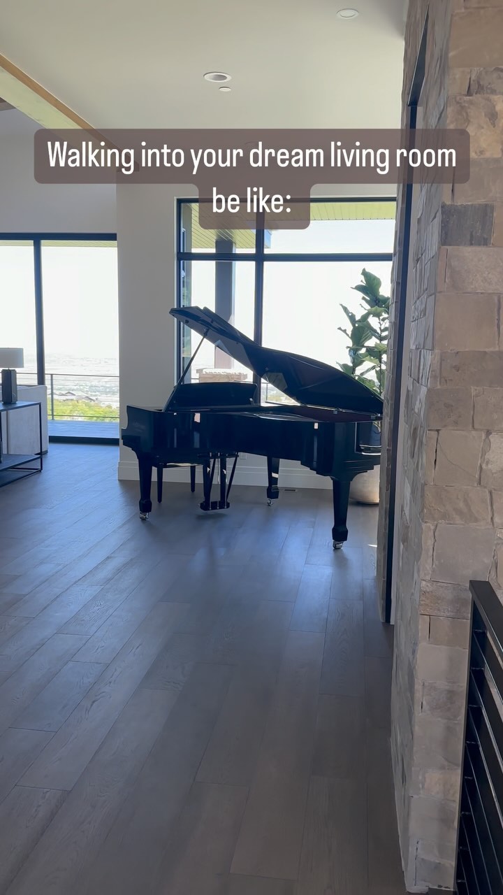 Be sure to check out home #30 built by @shelbycustomhomes at the @uvparade 2024!
#matthewbraidleypianos #bechstein #uvparade #uvparade2024 #utahvalleyparadeofhomes #utahbuilder #shelbycustomhomes #interiordesign #homeinspo #paradeofhomes #beutahful