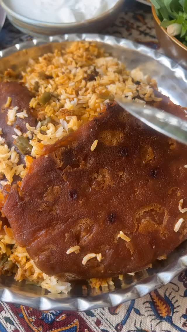 Choose your favourite tahdig below 👇🏼
.
.
Get our hand printed centrepiece and the leaf spatula on TAHDIGLOVER shop!
The tray in the video , completely handmade with pure copper weights half a kilo have been so popular. They will be back in stock on 10th June