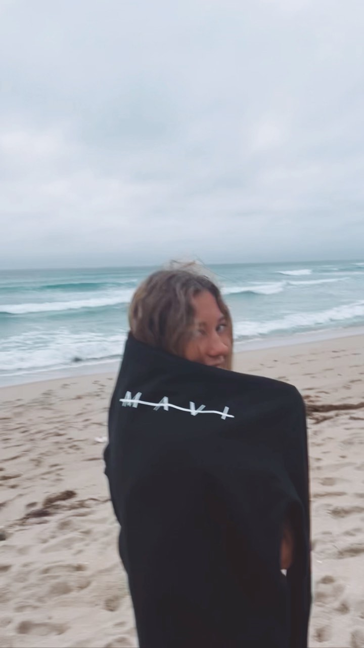 M A V I
New designs coming this year! Excited to work on the brand for 2023. Cheers to the new year 🐚🥥
#surfing #surfbrand #mavi #surf #ocean #hoodie #fyp #explore #surflife #beach #beachlife