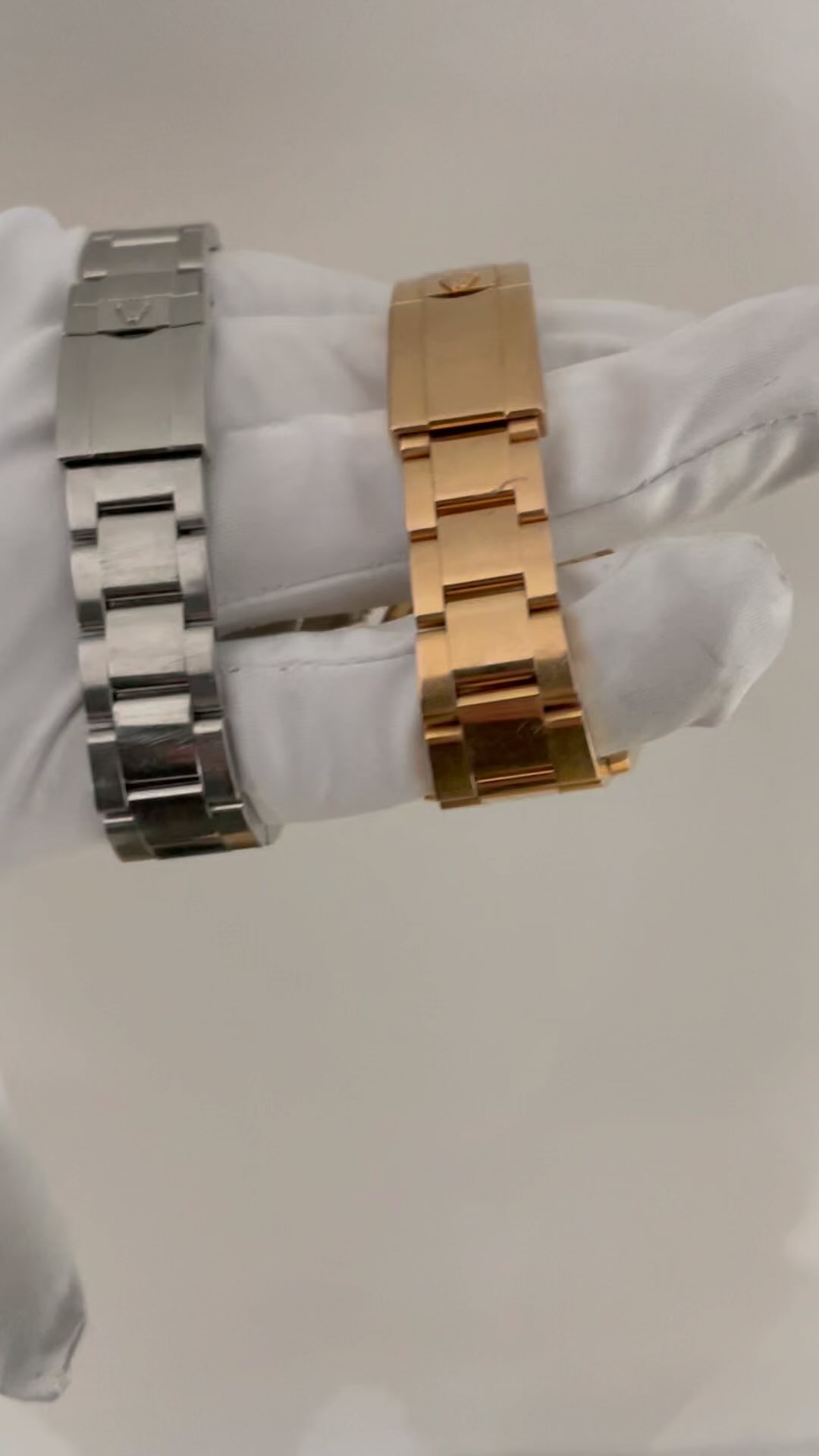 A couple of Christmas crackers service only