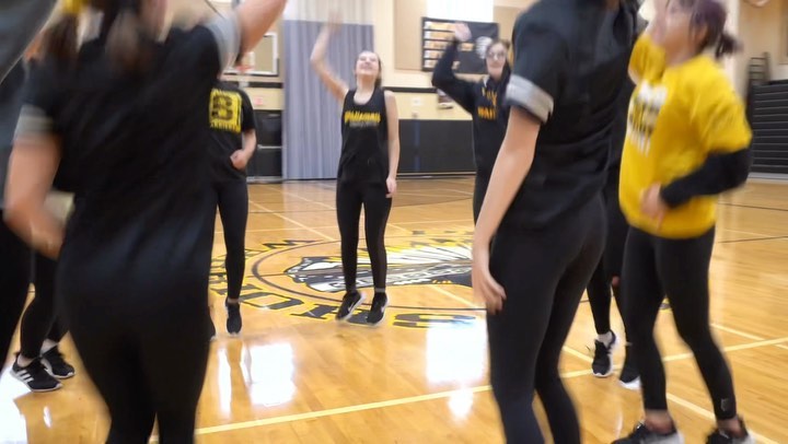 Happy November 🍁 and Happy Teammate Tuesday!!!
We have another DDCA Team Feature to share of our friends down in Philomath. We captured some footage of them working on their Novelty routine that their captains choreographed .Check It Out!