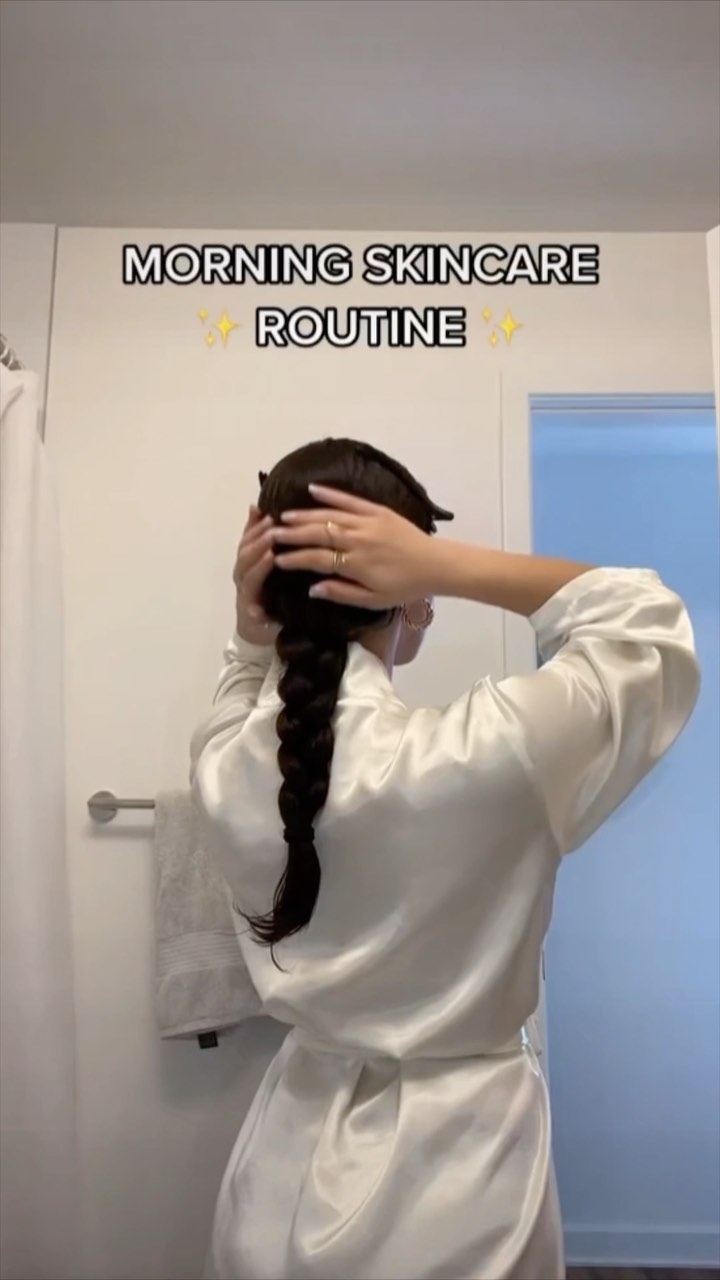 Transforming your skincare routine into a daily ritual has never been more rewarding.
Step 1: Cleanse away the day’s impurities, allowing your skin to breathe.
Step 2: Enter our Green CBD + HA Hydrating Glow Serum, a powerhouse packed with the natural goodness of CBD and hyaluronic acid, delivering deep hydration and a radiant glow.
Step 3: Seal in the benefits with your favorite moisturizer, locking in moisture and nourishment.
Elevate your skincare game with this essential trio for a complexion that radiates health and vitality. 💧✨
#SkincareEssentials #GlowFromWithin #cbdskincare #butterflyhigh #eczema #dryskin