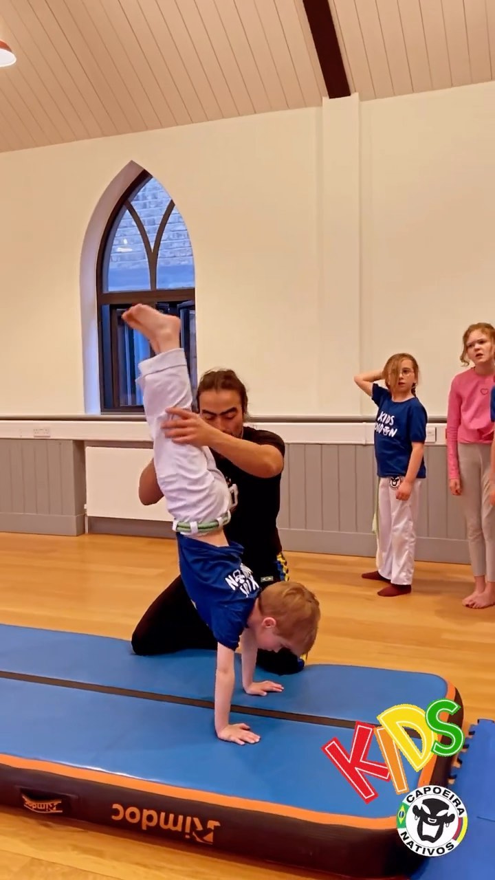 CAPOEIRA FOR KIDS -AVAILABLE SPACES -
to book your space please DM or write to nativoscapoeira@gmail.com.
thank you.
Capoeira Nativos London
☀️Join us now!
☀️Kids Class 3-12 yrs old
☀️Available spaces
☀️ from 3:45 pm
☀️THE BENEFITS👇🏼👇🏼👇🏼
CAPOEIRA IS A GREAT WAY FOR CHILDREN TO DEVELOP THEIR MINDS AND BODIES IN A FUN A SOOTHING WAY. THE BENEFITS OF CAPOEIRA GO WAY BEYOND JUST PHYSICAL ONES. IT TEACHES SELF DEFENSE, IMPROVES BALANCE, COORDINATION, REFLEXES, SPACIAL AWARENESS AND FLEXIBILITY. IT IMPROVES SELF ESTEEM, CONFIDENCE AND THE ABILITY TO OVERCOME FEAR AND PERSONAL CHALLENGES. IT WILL HELP CHILDREN BY PREVENTING ANXIETY, DEPRESSION AND A SEDENTARY LIFESTYLE.”
#capoeira #capoeirakids #capoeiralondon #capoeiralife #capoeiracrianças #capoeiranorthlondon #boundsgreen #shaftesburyhall #london #kidsclass #northlondon #capoeiranativos #capoeiranativoslondon #capoeiralifestyle #capoeiralove #woodgreen #muswellhill #eastfinchley #highgate #northLondon