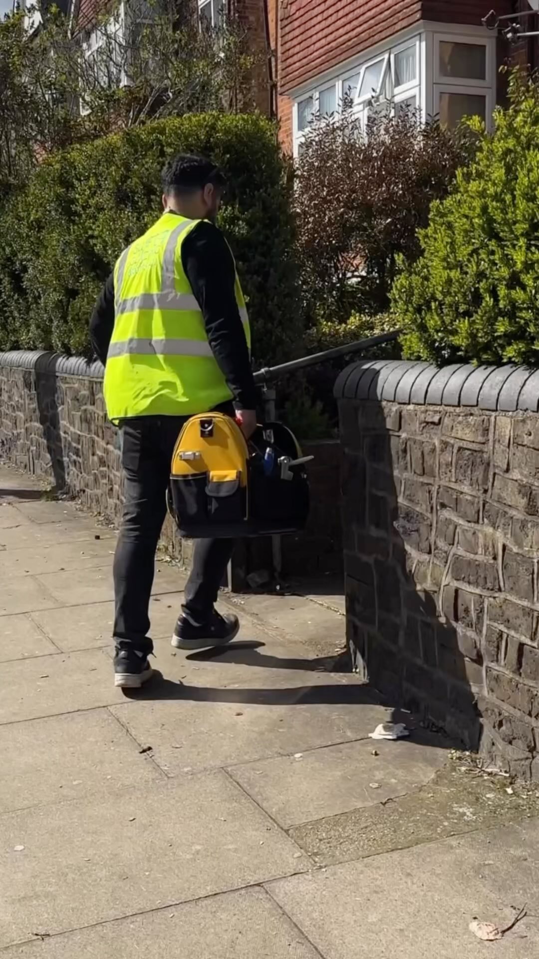 Cat Flap Into UPVC Door🐈🐈📈
#cats #cat #catflap #cat_flap #catlover #catsofinstagram #cats_of_world #catmemes #installation #london #uk #only the best