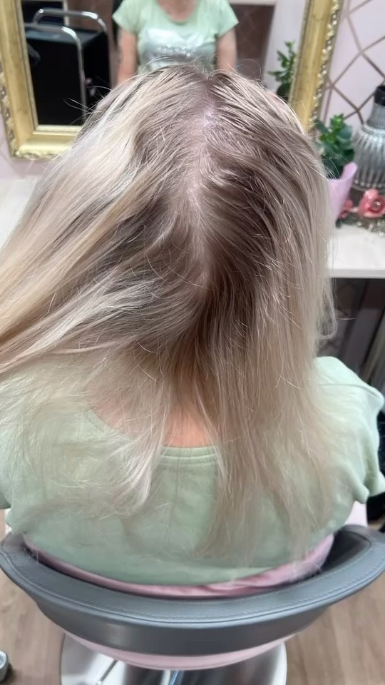 „Blondes have more fun! 💁♀️✨ #blondeshavemorefun“