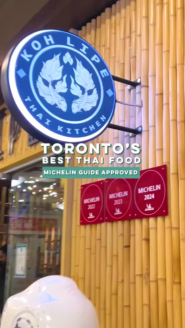 i honestly cannot believe how incredible @kohlipeto is, this place has all the Michelin Guide buzz and for good reason because i have truly not seen such authentic thai dishes ever since i came from thailand!
the quality of the food and the diverse range of dishes i truly felt like i was back in thailand. i cannot wait to go back, they have such an extensive menu you barely scratch the surface with just one visit!
What I ordered:
- Goong Moun 1000/10
- Pla Nueng Manao 10/10 fish was sooo soft
- Tom Yum Hotpot 10/10 drooling think about this
- Coconut ice cream 8/10
- Ruam Mit 9/10