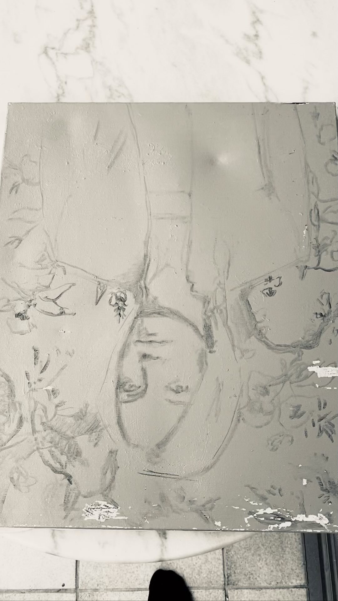 40 minutes later - Recycling the frame of an already recycled canvas that didn’t stick. Covering it with @claessenscanvas number 14, expensive but my favourite ❤️ #jasminelillebyart #claessenscanvas #linencanvas #oilpainting #wip #recycle #upcycle