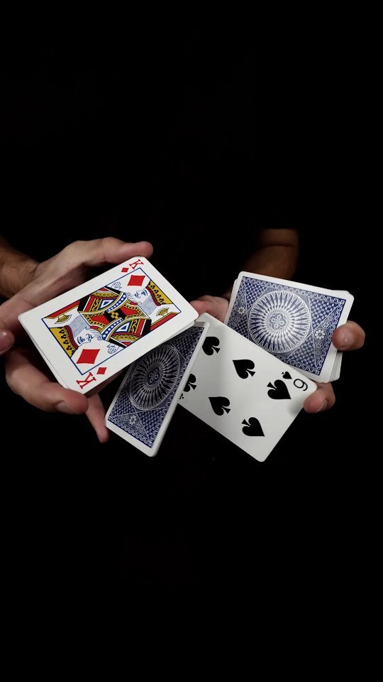 🔵 87.97 🔵
⠀
Video made for @bicyclecards ♠️
Cardistry by @shivshuffles 🙌
Produced by @decknosis 🎥
⠀
#bicyclecards #tallyho #cardistry #decknosis