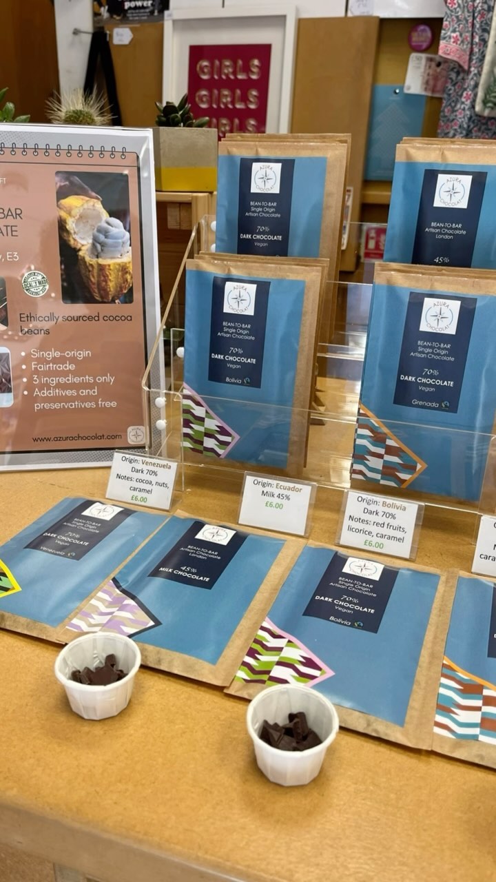 ✨Exciting news ✨
You can now find your favourite chocolate bar @urbanmakers_uk in Bow, London E3
We have stocked our bean-to-bar range :
Venezuela 70%
Bolivia 70%
Milk Ecuador 45%
Grenada 70%
and more to come….🍫
Pop in to say hello if you’re local or fancy a trip to East London to visit this lovely little handcrafted gifts shop : open from Tuesday til Sunday
See you soon 🍫✨
#chocolate #craftchocolate #chocolat #beantobar #singleoriginchocolate #chocolatelondon #cocoabeans #Bolivia #Grenada #venezuela #chocolatemaker #culinary #foodie #finefood #handmade #handcrafted #artisan #chocoholic #darkchocolatelovers #veganchocolate #eastlondon #finechocolate #shoplocal