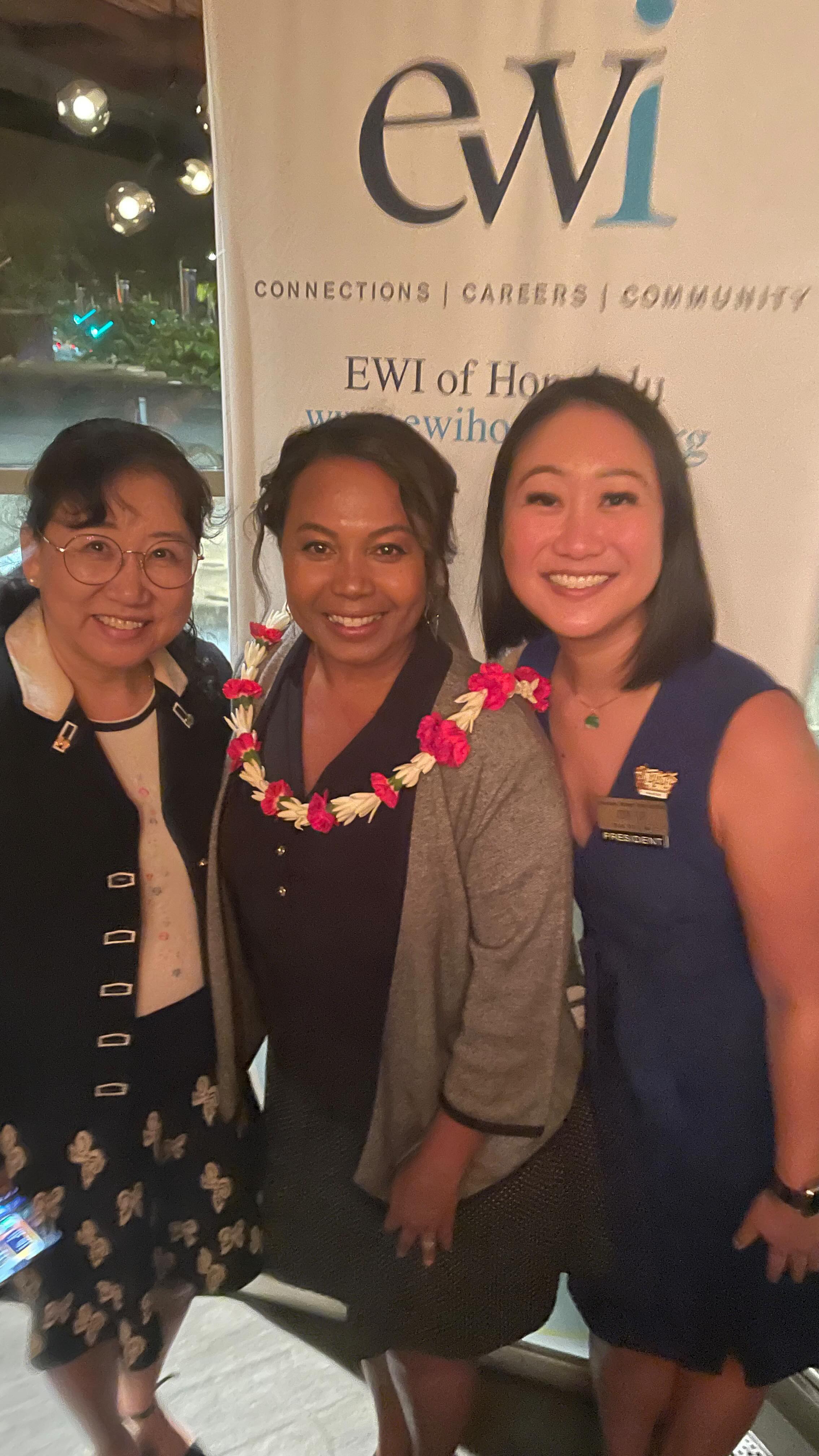 💙What an amazing EWI Chapter Dinner Meeting!
💙Msg us to join our next meeting and learn more about EWI!
#ewi #ewihonolulu #connections #community #careers #womenempowerment