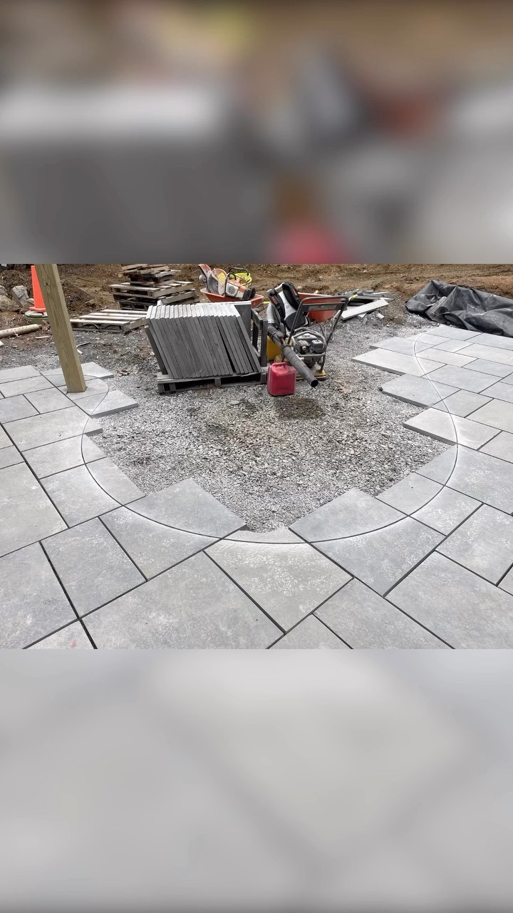 Denny and Aaron worked their magic on these curves! 🤩
-
-
-
#outside #patio #outdoorliving #paflagstone #flagstone #bluestone #hardscaping #landscapersofinstagram #statecollege #pennstate #landscaper #yondermountain #conservation