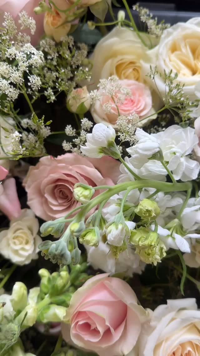 What does a wedding week look like for your wedding florist?!
Monday - Finalise flower order, we will have already pre-ordered flowers but often little bits to add last minute. Clean any candlesticks and decor pieces. 🗒️
Tuesday - Clean buckets, wash vases and prep mechanics for designs. 🧽
Wednesday - Flowers arrive. Condition by stripping leaves and re-cutting stems. This usually takes at least half a day. Then we leave the flowers to rehydrate for 24 hours. In the afternoon we might be able to start putting foliage in some designs. 🌿
Thursday - Wedding start with designs that will be in water, so for us that looks like - buttonholes, centrepieces, urns etc, leaving out any very delicate stems to add later. 💐
Friday - I typically make the bouquets on the Friday, starting with the Bride and then working my way through bridesmaids and flower girls. We finish any other pieces and the last designs I create are wrist corsages, pocket squares and crowns. All of these then go into a hydration chamber to keep them fresh until the day. 🌸
If there are any installation pieces; arches, hanging designs or staircases we make these the day before the wedding. All the mess needs to be out of the way before caterers arrive to lay up tables! In which case, the most of Friday list gets shifted to Thursday!
Saturday - Wedding Day! 💒
An early morning for us! We ribbon bouquets first thing, pack up the van and travel to the wedding venue, usually to be on site around 8-9am. We deliver bouquets and buttonholes and then position everything for the ceremony first, adding finishing touches and making sure everything is perfect! Then we move to the reception space. If pieces are being repurposed we wait until after the ceremony to move these over (usually try to have a snack if we have time!), tweaking any flowers if required.
Sunday - Take down.
Depending on the venues requirements we return to site at midnight or first thing in the morning, collecting hired pieces, bunching up flowers for the couple to take home and recycling anything else! Then it’s back to the workshop for clearing up! 🧼
Phew! 😮💨 Then we start again!