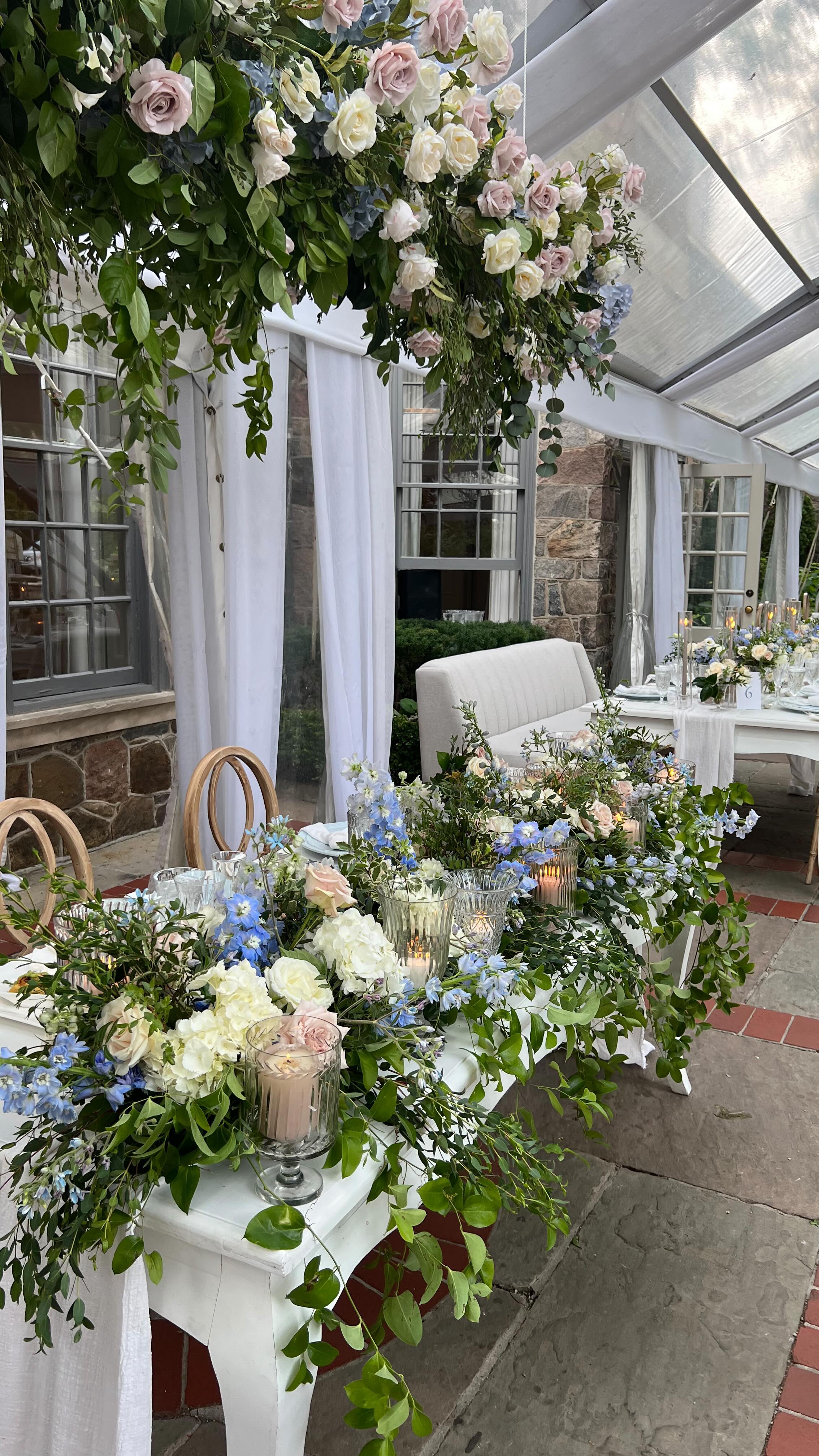 We love this colour palette & styling the details ✨
@rachelaclingen @graydonhallmanor @detailzfurniturerentals @plateoccasions @att_linenrental @lemielcakes @pinkpeonypress
For @wangjenniferr
#lachicsoiree #toronto #eventplanner #weddingplanner #wedding #weddingseason #weddingdecor #weddingstyle #summerwedding #french #frenchinspo #flowers #decor #design #weddinginspo