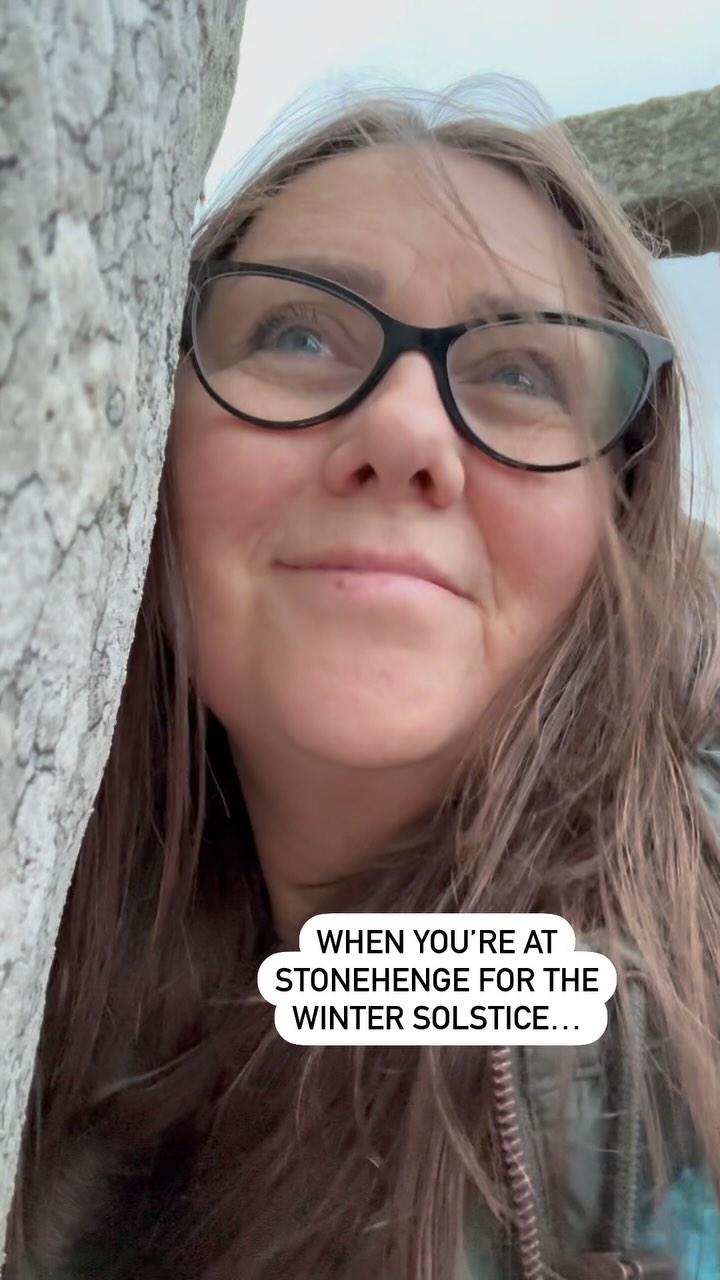 Stone hugging at the Winter Solstice ✨
#wintersolstice #wintersolstice2023 #stonehengewintersolstice #stonehenge #midwinter #rituals #returnofthelight #theshortestday #wheeloftheyear