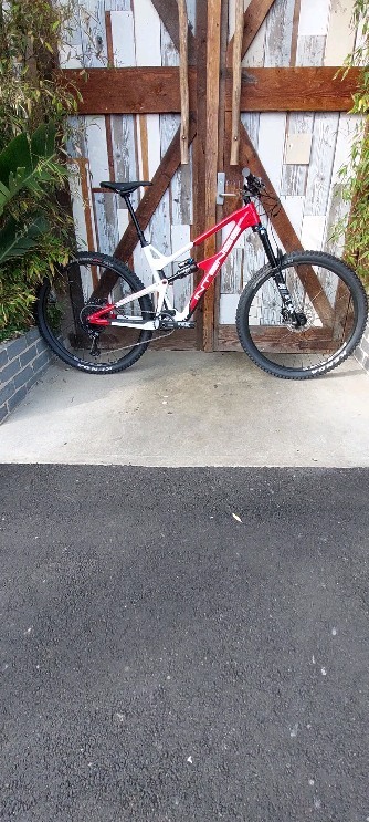 Intense Primer 29" Definitely built for speed (well descending seed at least 😳)
-
-
-
-
-
-
-
-
-
-
#intensebikes #mtbporn #ballarattrails #mountainbikers #trailhead #29er #enduromtb #fox36 #srammtb #ballaratmtb #cyclecitymate #auntyjacks