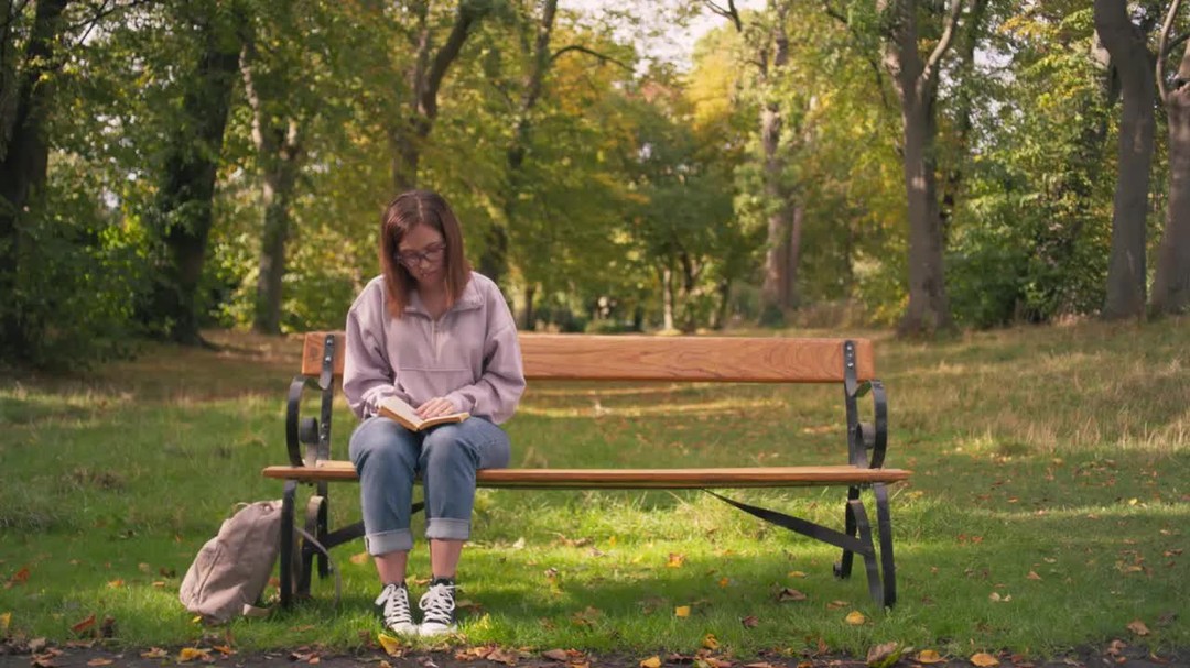 Beidh Pop-Up Gaeltachct sa bhar ar an Aoine, 29ú lá de mhí na Nollaig (29/12/23). Ag tosú ar a hocht a chlog. Tá fáilte roimh gach uile duine.
Come join us for an evening of Gaeilge on December 29th from 8pm in the club bar! No matter your level, all are welcome.
Is fearr Gaeilge briste, ná Béarla clíste 🟢🏐