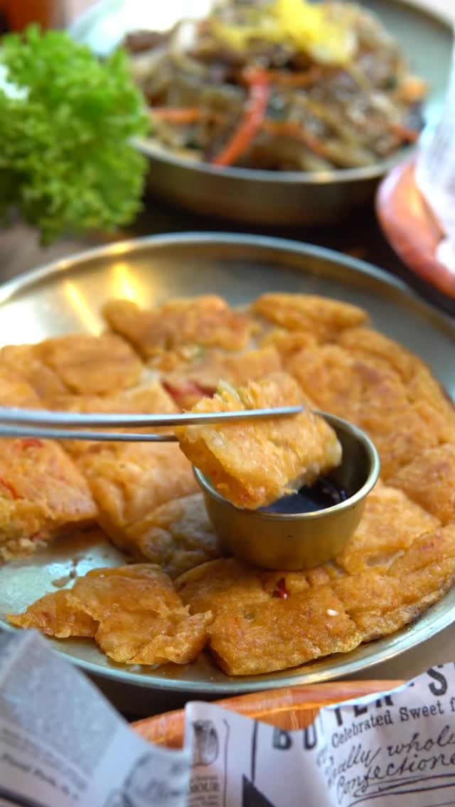Every bite brings you closer to Korea - welcome to Man Nam. 🇰🇷 Will we see you tonight?
💻| www.mannam.nl
📞| 010 230 7719
#mannam #koreanrestaurant #authentic #favoritedish #kfood #cravings #foodlover #kimchijeon #kimchistew #bokkeumbap #seondubujigae #musteat #rotterdamhotspots