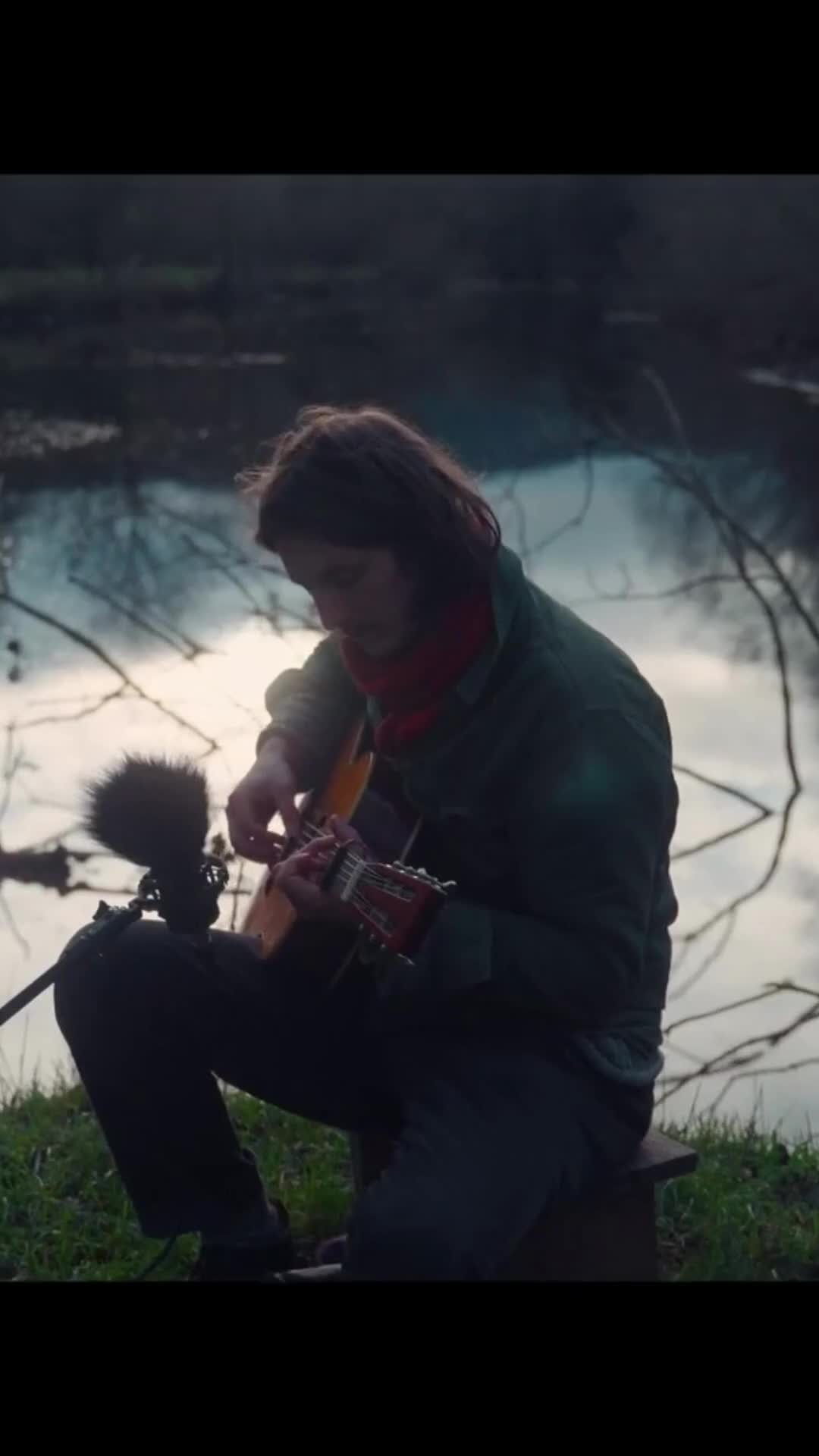 Friday the 3rd of November. Tickets via Headfirst https://buff.ly/46DYA3Z
Chris Brain emerged out of Leeds's vibrant folk scene in 2022 with his debut, critically acclaimed and widely distributed album, Bound to Rise, reaching #22 in the UK Folk Charts.
His much-anticipated second album (Oct 6th ‘23), Steady Away, moves inward and takes on a more self-reflective quality, whilst retaining glimmers of soaring figures and pastoral imagery.
Brain’s distinctive warm vocal and finger-picked guitar style are sustained alongside expansive strings and delicate piano arrangements, taking shape through evolving and introspective impressions on tenderness, loss,
pain and awe in nature.
Glancing off The Nave’s eaved ceilings with natural reverb, Steady Away’s 11 tracks, recorded by Tom Orrell, capture the intimacy of Chris’ song writing .
Steady Away further embeds Chris Brain within the contemporary folk scene, whilst gesturing towards the folk tradition. His commitment to folk is only deepened by the two folk clubs and folk festival in Leeds that Chris founded and runs, attracting a wide range of audiences and musicians alike.
#BristolMusic #BristolFolk #LiveMusicBristol #BristolGigs