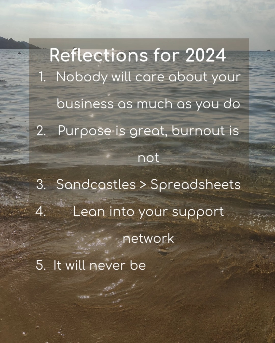 As the year draws to a close, our founder Elaine Dutton reflects on balancing two fulfilling yet demanding roles: business owner and mum. From embracing imperfection to cherishing fleeting moments, here are her top 5 lessons from 2024. 💡
What have you learned this year? Let’s share and grow together! 🌟
📩 info@thechangeagent.eu
🔗 www.thechangeagent.eu
#TheChangeAgent #Reflections #WorkLifeBalance #WellnessatWork