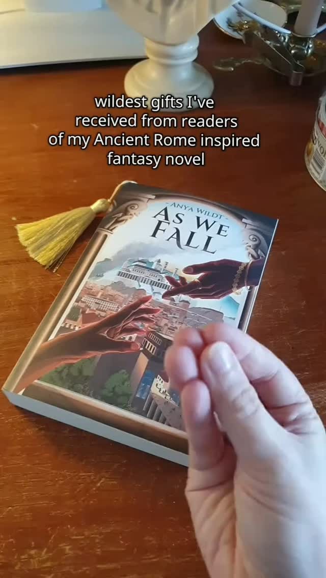 I NEVER expected to receive presents from readers as a small indie author :')
And these are all SO cool 🤯 Which one is your fav? (And why is it the hot merman? 😂)
Thank you all so so so so much, you're enriching my life in ways I didn't know was possible :')