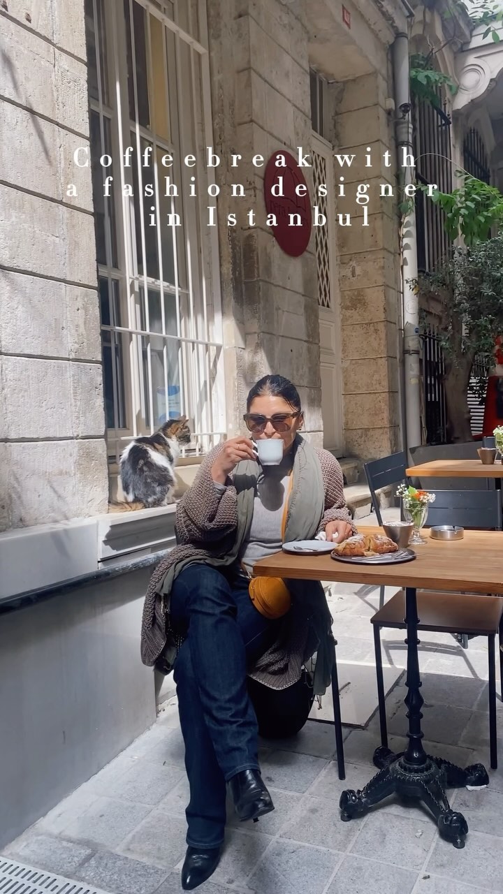 Suddenly SHE -*MARWA* joins my journey. From Berlin -with an amazing aura & rich cultural background. I am lucky to have another young smart creative spirit around me…
BTW Happy Mothers Day! Love, support and care doesnt need to be only when biological ;)
#ZZA Marwas Q&A ‼️
To be continued…
#zürich#istanbul#konstanz
#ZZA#FineYoungCreatives#Mentoring#zemzematelier#Q&A#SUDE#MARWA#HEDI#zemzemladies#learningbydoing 💃🏻💋