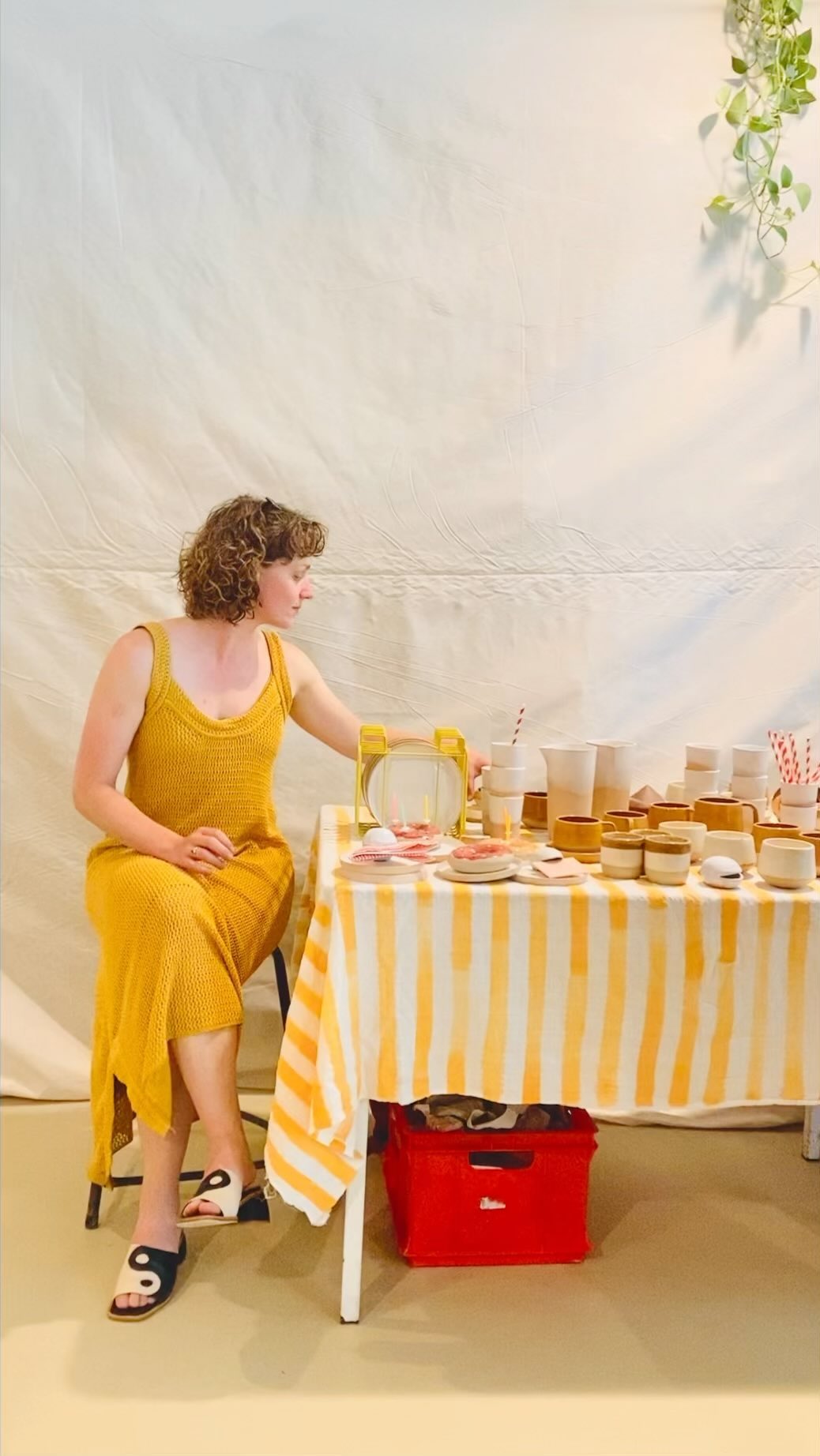 A little throwback to the Studio Pansa market a few weeks ago. ✨
I am planning the summer and looking forward to do more markets. Would love to hear from you about your favorite markets in Amsterdam? 💕
I am also working on a webshop! But more about that soon…
#amsterdammarket #ceramicmarket #potterybarn #ceramicart #tableware #slowmadegoods #handbuildingwithclay #wheelthrown #clayparty