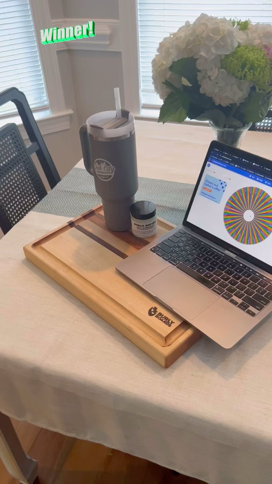 We would like to thank everyone that entered our St. Patrick’s Day giveaway! We put all names on the wheel and gave it a spin. Congrats to @briannamalloy22 for winning our giveaway! 🎉
Keep following our page for future giveaways! 🍻