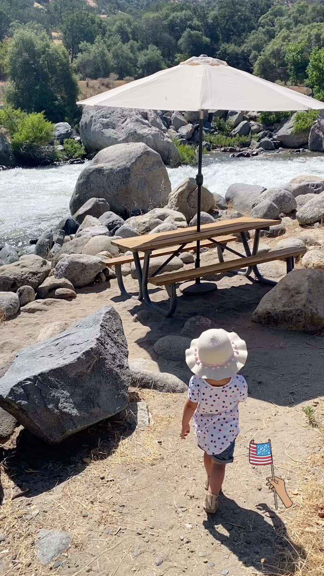 Stars and Stripes and the WILD sound of freedom.
Happy Independence Day!
#4thofjuly #independenceday #freedom #buckeyetreelodge #sequoianationalpark #sequoia#kingscanyonnationalpark #threeriversca #hike #findyourpark #optoutside #onepercentfortheplanet #ecolodge #ecotourism #mountainlodge #sustainabletravel #yogaretreat #yogastudio #wellness #visitseki #nationalparks