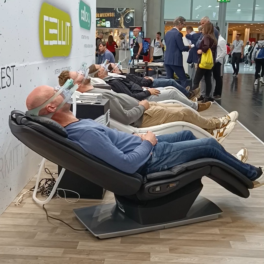 TRAIN while you REST 💪
At FIBO, visitors had an immersive experience with the Cellit, trying the innovative IHHT treatment firsthand.
Upgrade yourself with Intermittent Hypoxic Training! Find out more >
https://www.ihht-cellit.com/
#FIBO #InnovativeHealth #IHHTreatment #Cellit #ihht #ElevatingLife #PhysiotherapyTech
