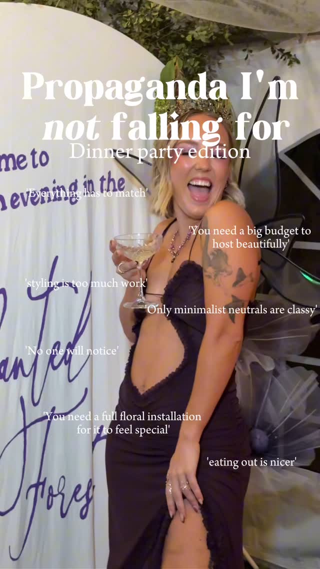 no no NO! Hosting can be affordable, easy, fun and oh so gorgeous.
Our dinner party styling kits are here to save the day. Shop now via link in bio x
Just HAD to jump on this trend.
#dinnerparty #styling #dinnerpartydecor #event #eventplanner #womenownedbusiness #tabledecor #host #hosting