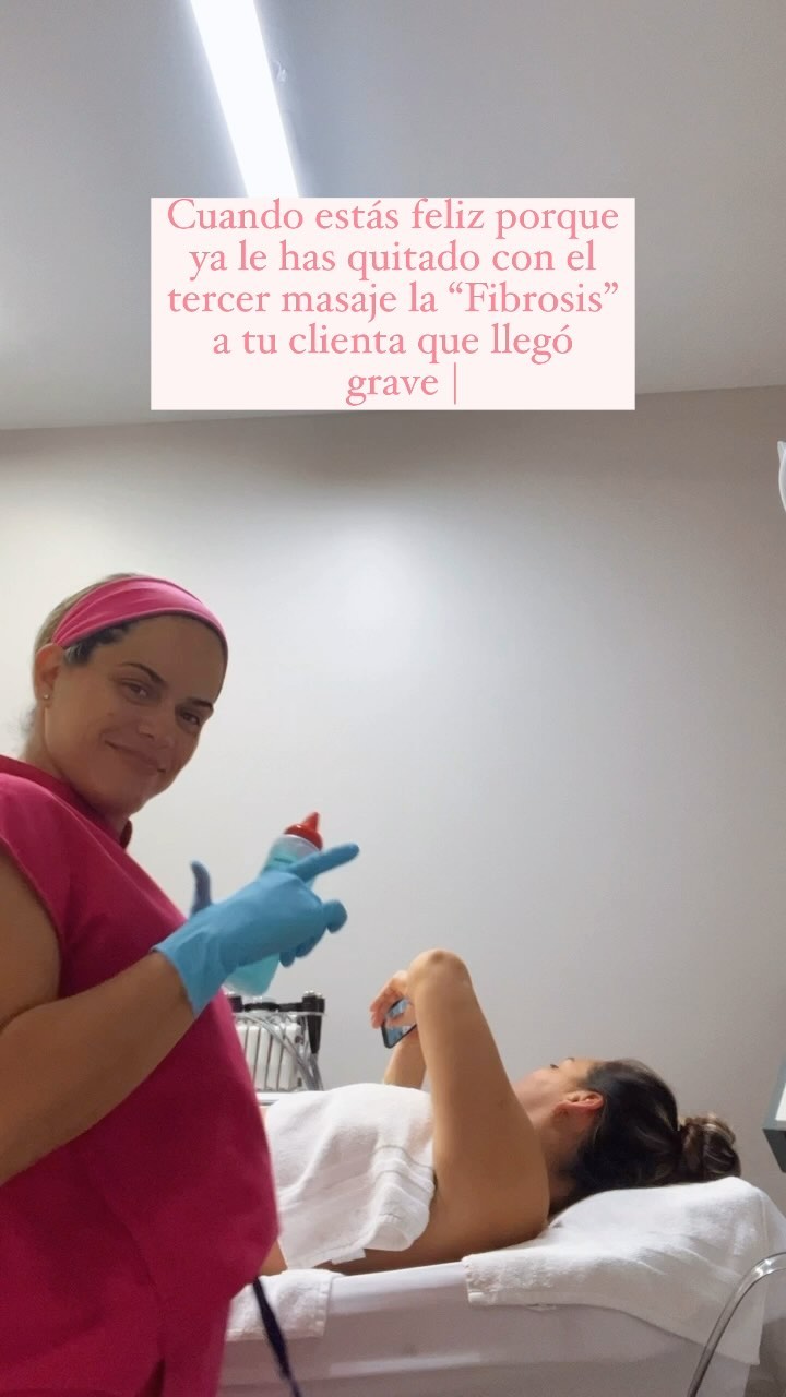 Love to see my clients get results!!!🥰🥰
.
.
Español-
•¿Qué es la “fibrosis”?
…La aparición de un tejido fibroso generado a consecuencia de una cicatrización anormal de los tejidos. Se trata de un problema circulatorio, provocado por un incremento de la producción de colágeno o debido a la necrosis de una zona grasa.
¿Como se soluciona?
….Esto se puede aliviar con mis tratamientos llamados “Drenaje Linfáticos”!✨
•Dependiendo de cómo tu cuerpo reaccione, van a ver resultados después de 4-15 masajes.
⭐️- Recuerda, todos los cuerpos son diferentes y reaccionan differentes! No comparen con otros resultados!
English-
•What is “fibrosis”?
…The appearance of fibrous tissue generated as a result of abnormal tissue healing. It is a circulatory problem, caused by an increase in collagen production or due to necrosis of a fatty area.
How is it solved?
….This can be relieved with my treatments called “Lymphatic Drainage”!✨
•Depending on how your body reacts, you will see results after 4-15 massages.
⭐️- Remember, all bodies are different and react differently! Don’t compare with other results!
.
.
#reels #massage #facials #explore #bodytreatment #spa #beauty #instafunnyreels