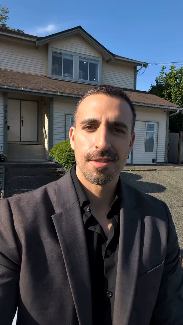 🔥2919 Walton Avenue offered at $1,549,000🔥
#realestate #coquitlam #vancouver #vancity #portmoody #burnaby #portcoquitlam #sold #topproducer #eastvancouver #newwestminster #vancouverrealestate #surrey #newwestminster #realtor #mapleridge #market #marketreport #hot #canadarealestate #canada #presale