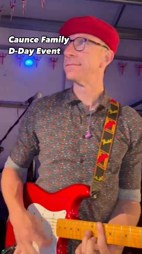 Great night for the Caunce family for their D-day event at Astle Hall
#weddingband #weddingbands #dday #partyband #functionband #cheshire @bandtubeuk