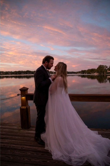 2 plus years in the making and we finally got to celebrate these 2. We had postponements, elopement in Cali, travel, distance, health, and weather, but Chelsea and Seth's wedding was magical and so much fun!!! And look at that sunset, sometimes a little rain before can be a good thing.
Venue: @capenhouse
Photo: @tarasprocphoto
Planning: @juliemevents
Floral: @fernandcurldesigns
Entertainment: @hotpinktheband
Makeup: @exploreyourbeauty
#weddingdayready #couplegoals❤ #orlandoweddings #orlandoweddingplanner #brideandgroom #outdoorwedding #winterpark