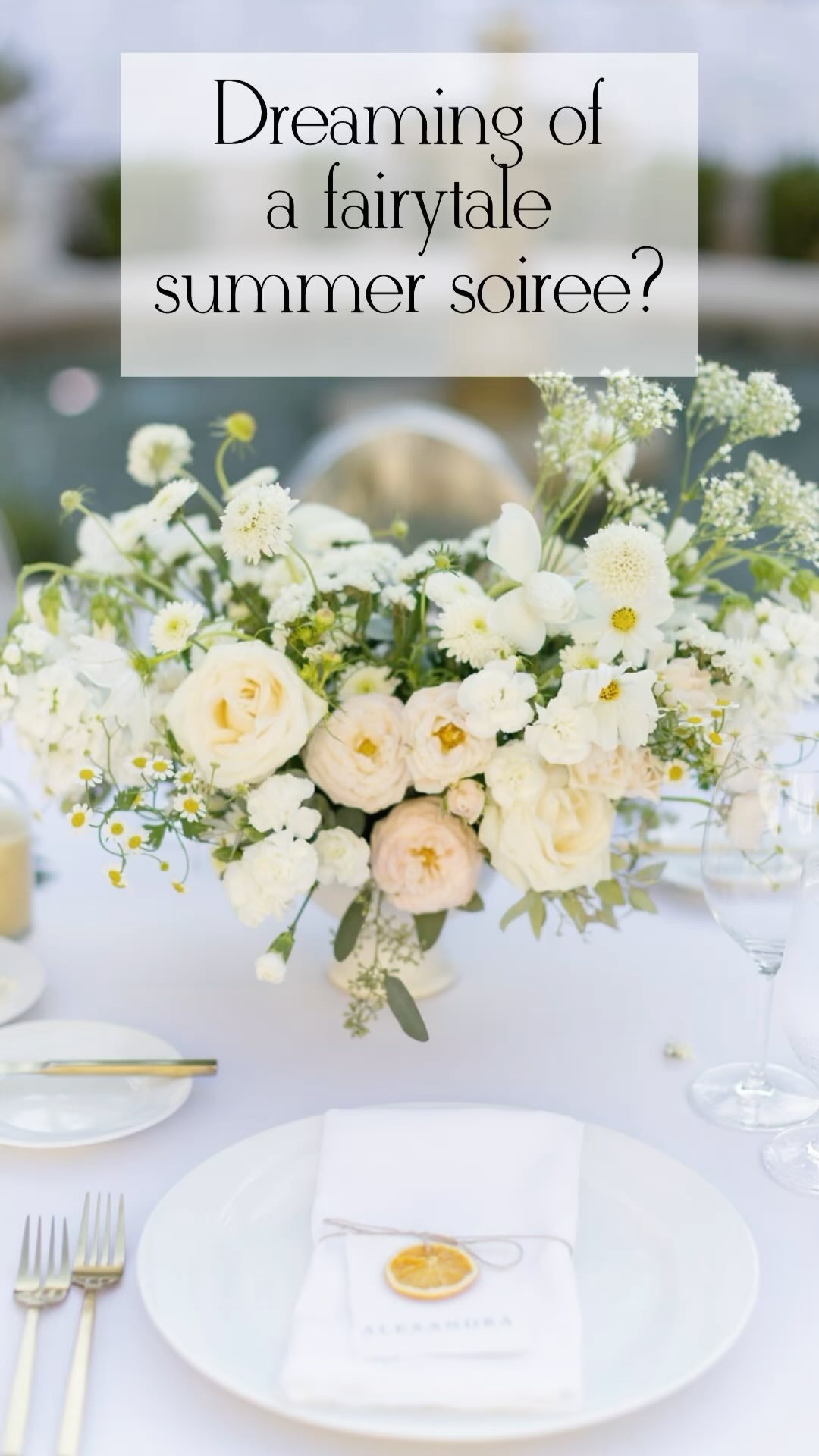 Imagine your day adorned with romantic blooms that celebrate your stories that unfold throughout the space. We design captivating blooms that capture the whimsical beauty of the venue and weave in a personal touch of your style that will make dreams come true!
Photo credit @saramarxphotography
Planning @janealexandraevents