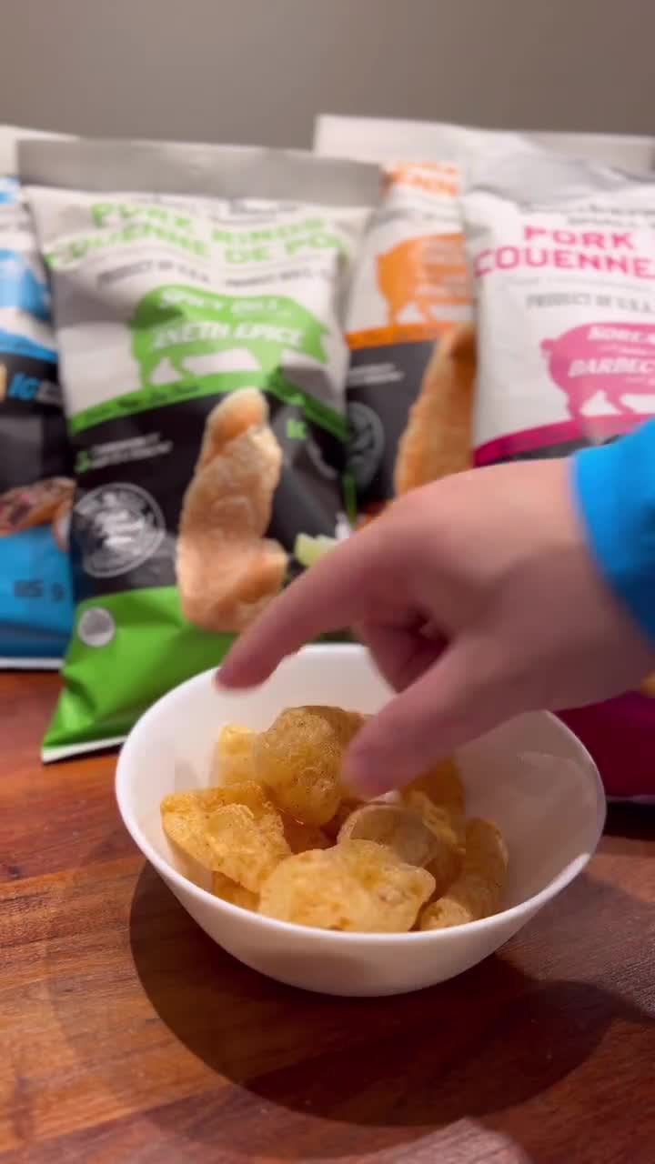 That crunch is music to our ears🎶
💥 #HighProten 💥 #LowCarb 💥 #BOLD taste 💥 7g #collagen
We call that a perfect snack.