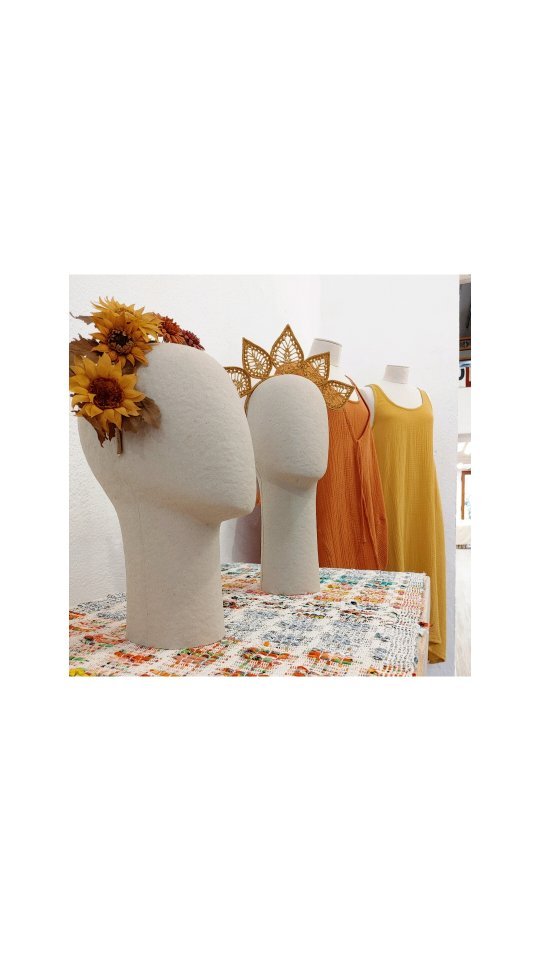 Un espacio muy especial abre hoy en Barcelona. @espacio_laoriginaria
Carrer Diputació 356
Qué ilusión!!!
Ya puedes encontrarnos en este espacio lleno de historias únicas.
Gracias @latribudelarmariofeliz
#único #diferente #original #guardianasdehistorias
#forosfn