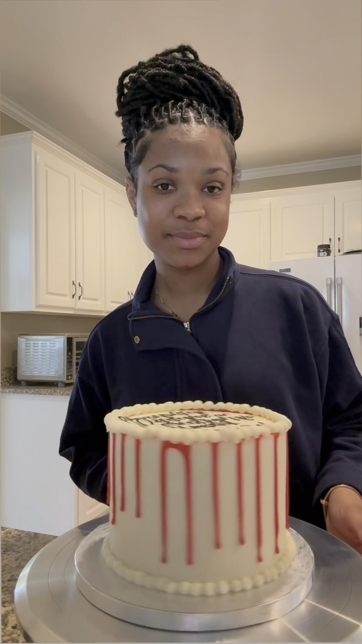 🧵✂️
~consistency
Decorate this cute little 6in chocolate cake with me🤍
While on this journey of growing my company, I’ve found so much appreciation for the smaller things.
Just a little encouragement for those starting or growing your business; post when you don’t have orders, work on yourself, market even when no one pays attention, and God will do exceeding abundantly above all that you could ask for or think. You won’t be able to contain all that he has in store for you! Keep going & be encouraged🫶🏼
“John 21:3-11”
”And he said unto them, Cast the net on the right side of the ship, and ye shall find. They cast therefore, and now they were not able to draw it for the multitude of fishes.“
John 21:6 🙌🏽
Thanks for watching ☺️
#janaeshouseofbread #hamptonroadsva #757 #757cake #newyear #valentinesdaycake #vabeach #reels #fyp #teenbaker #baker #bakery #trending