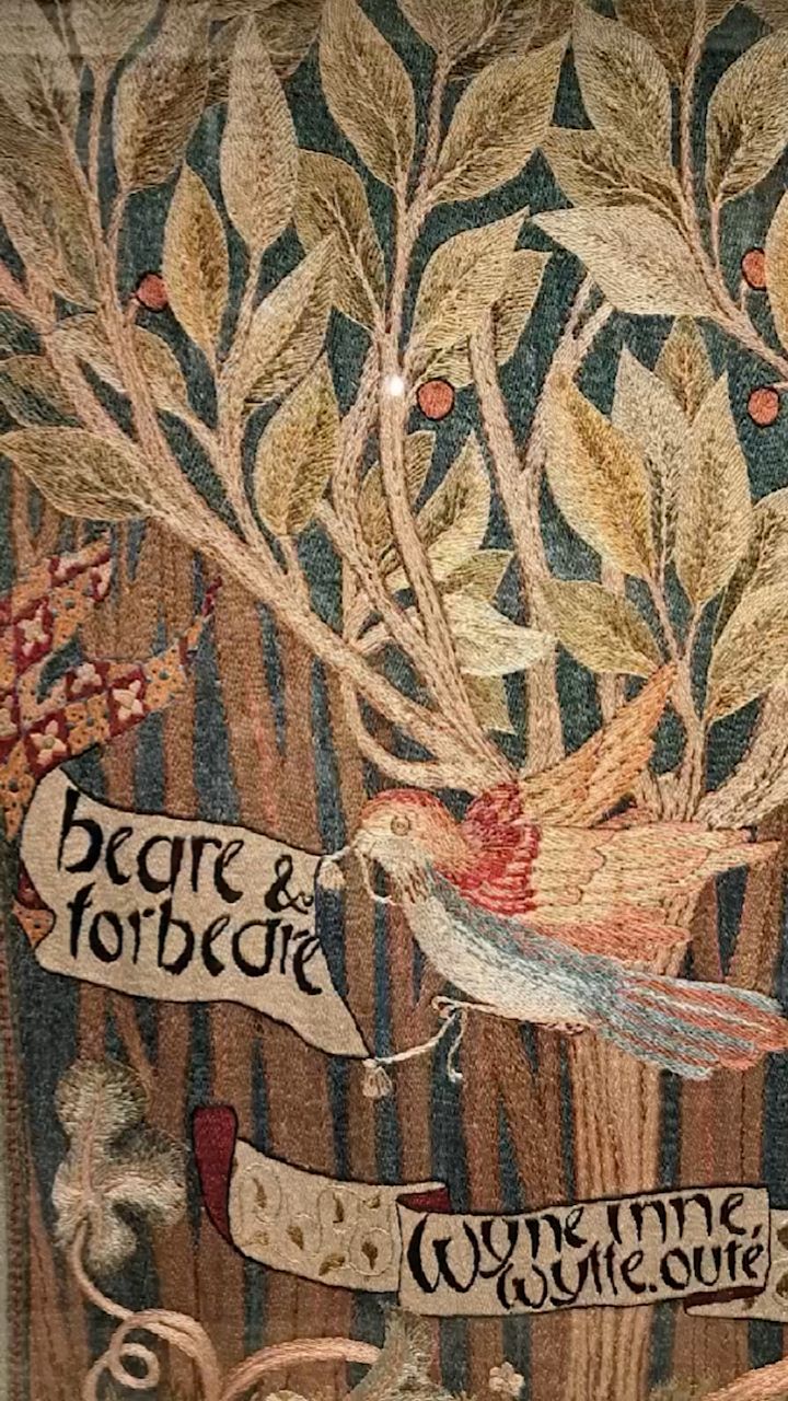 📍The William Morris Gallery, Walthamstow
I've always been really inspired by William Morris' gorgeous designs (and his socialist ethos) so I couldn't believe it took me 27 years to visit this place!
#designdaily #illustration #patterndesign #london