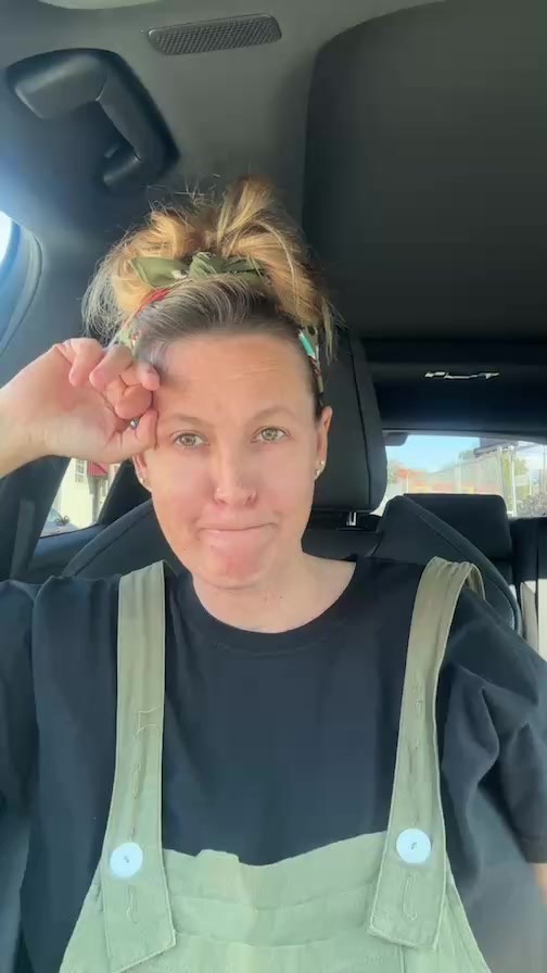 Mediumship, when the other side has a message so strong and the emotions are so high what to do as a medium. Thank you for watching share with a friend that might be grieving. #mediumship #grief #halloween #theotherside #messages #heretohelp