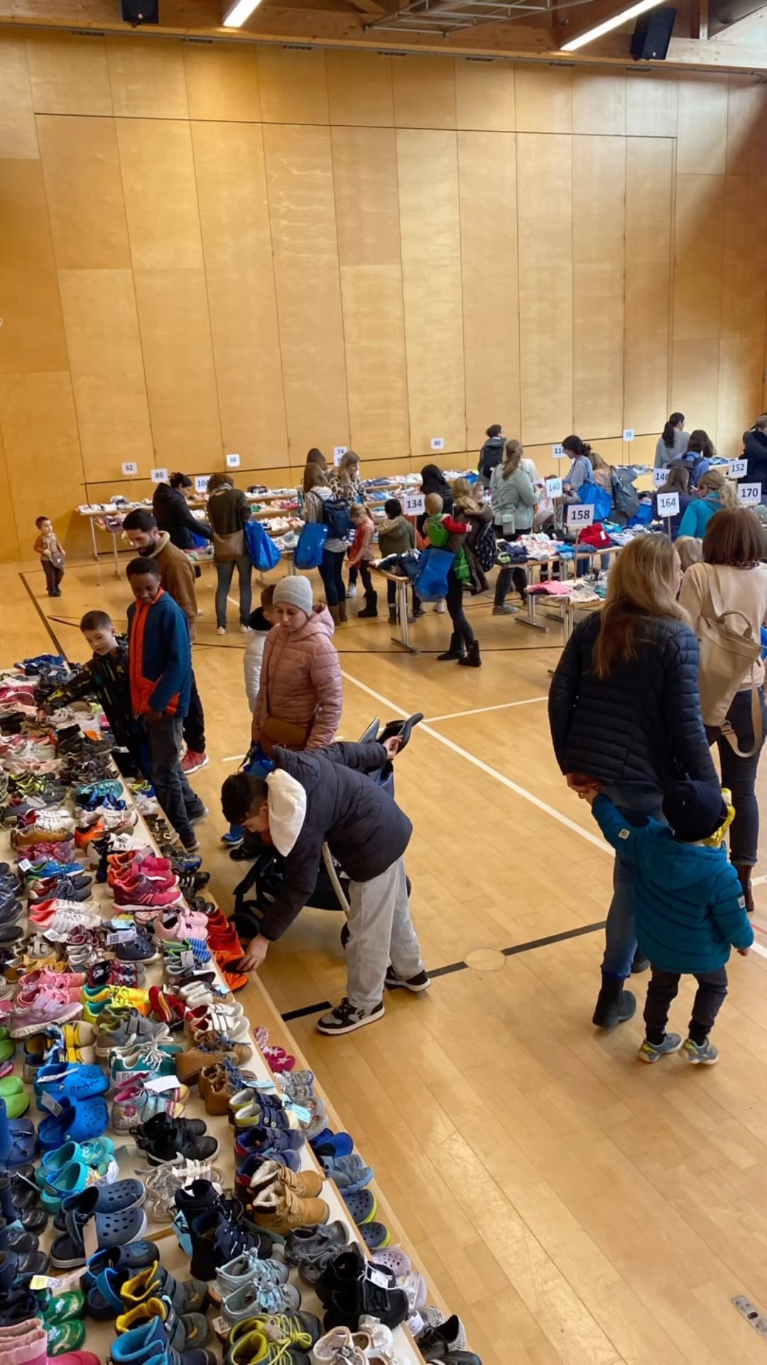 Früeligs- Kleiderbörsä 2024. Viele Dank fürs cho!#börse#kaltbrunn#familientreff#basarlino#linthgebiet