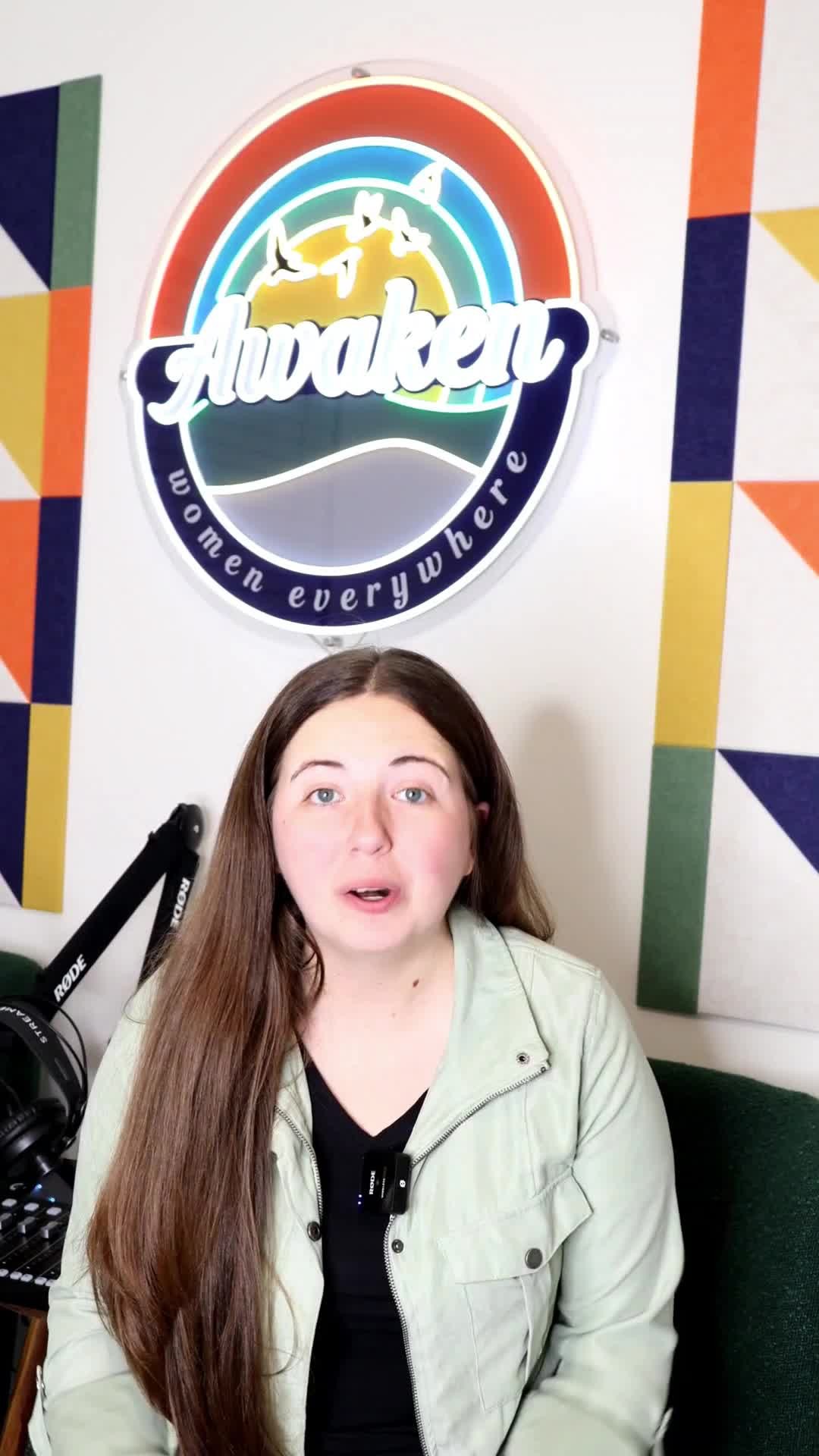 Feeling like a bad mom? 💔
2 Corinthiabs 12:9
"But He said to me, 'My Grace is sufficient for you, for my power is made perfect in weakness.' Therefore I will boast all the more gladly about my weaknesses, so that Christ's power may rest on me."
#dailydevotional #christianmom