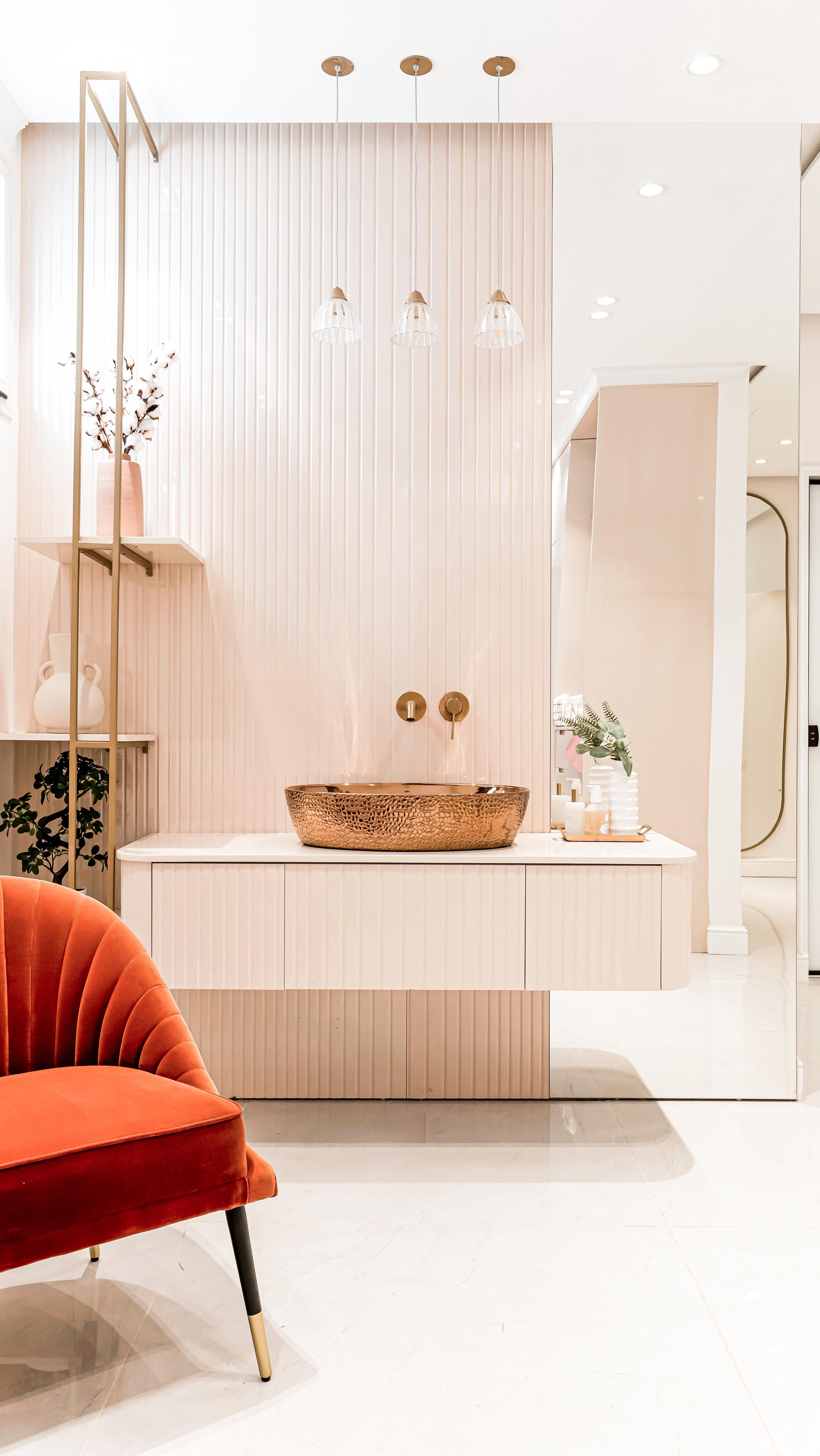 Wait for it…📸📸📸
Behind the scenes- photoshoot day for another of our favorite project 😍.
#ProjectShowcase #spiritualdesigns #bldesign_studio #photoshootday📷 #DesignHarmony #interiorvibes