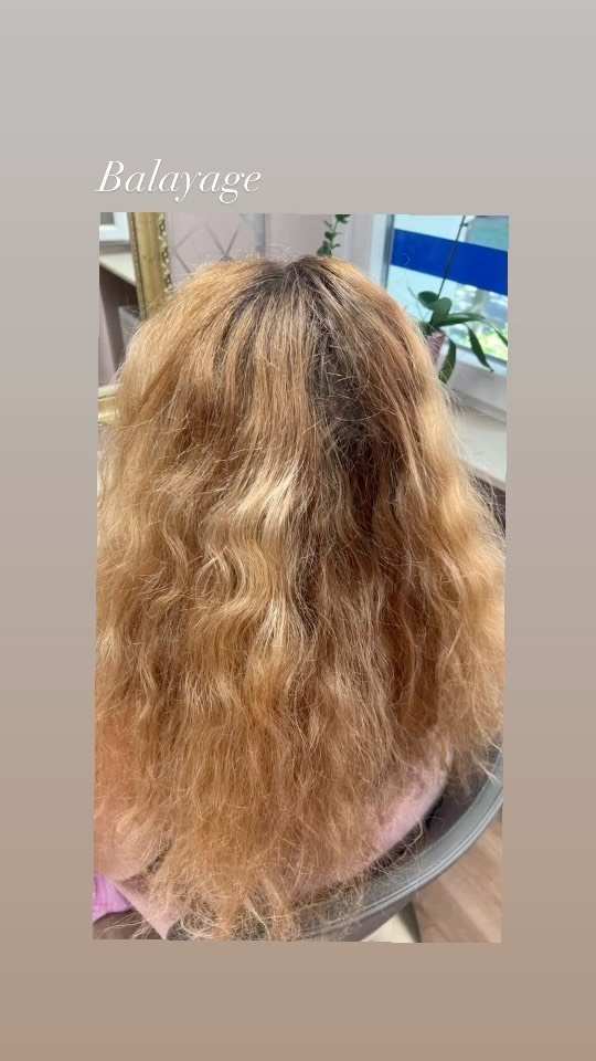 ,,Golden locks, golden vibes! ✨