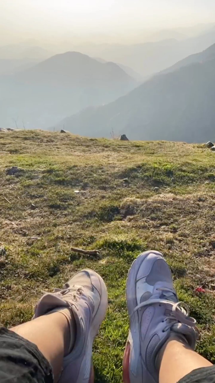 Unforgettable Adventure ⛺️🌲
With an almost broken knee, a sleepless musical night, taking almost 5 hours to get back, and an off the beaten path, this experience can only happen once in a lifetime.
This is not something I would do again in a heartbeat but this trip definitely made me see how strong I can be (with the help of a few people)😂
But yes, this experience will definitely go in my autobiography!
.
.
.
#triund #triundtrekking #trekking #hills #mountains #memories #travel #travelreels #nevergiveup #travelphotography #mcleodganj #dharamshala #sunny #camping #triundcamps #campingtrip #a #sunroof #t